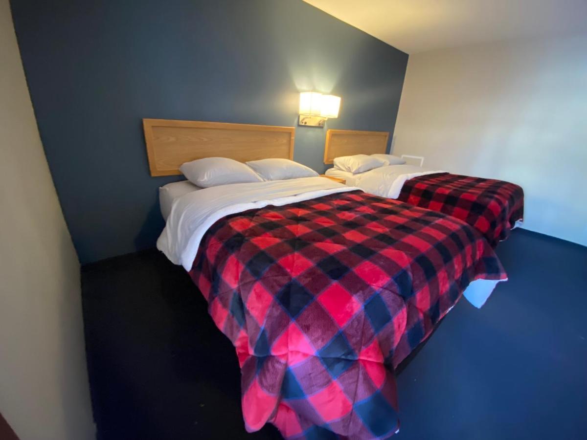 Lumberjack Inn 海沃德 外观 照片